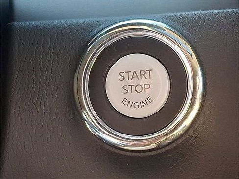 Used 2022 Nissan Armada Platinum w/ Captain's Chairs Package image 24