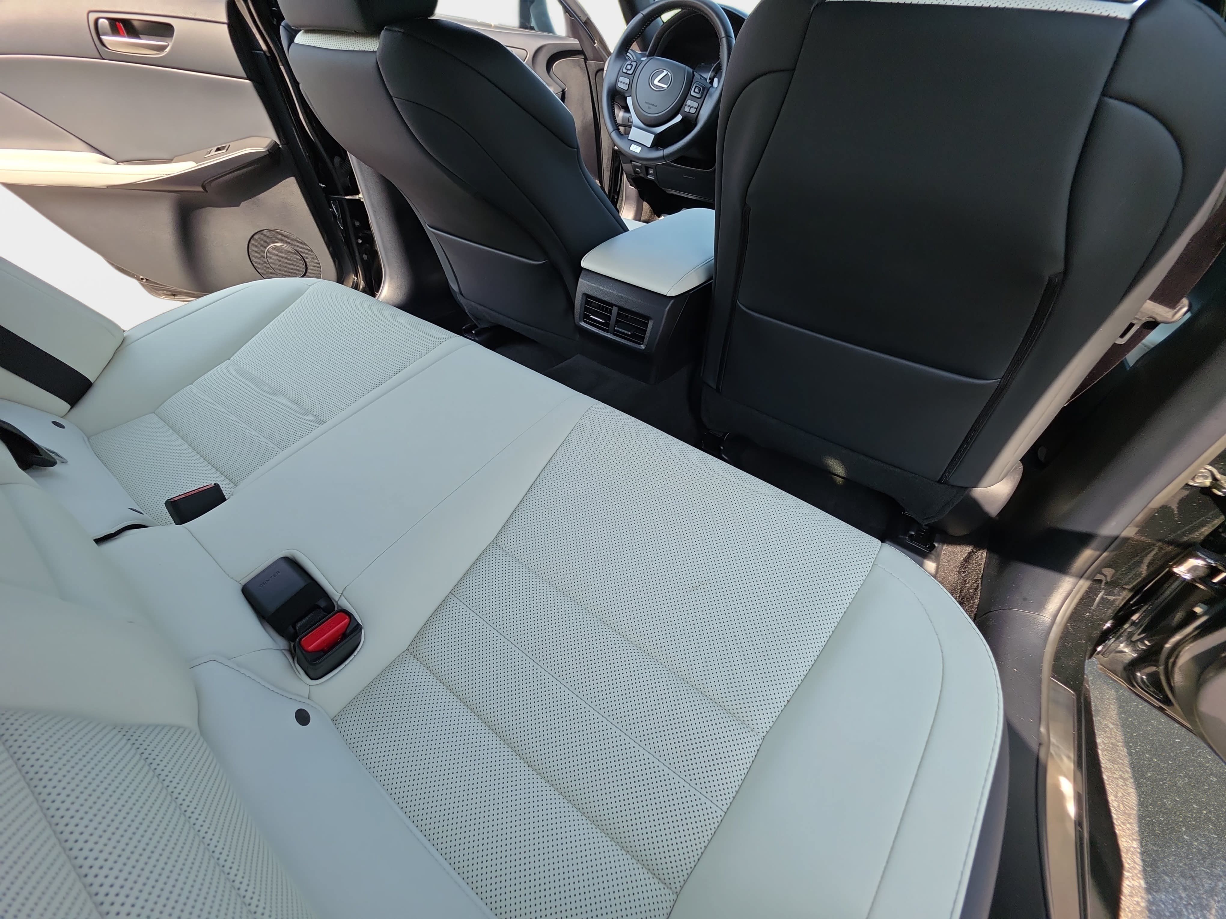 Used 2024 Lexus IS 300 F Sport w/ Accessory Package 2 RWD image 11