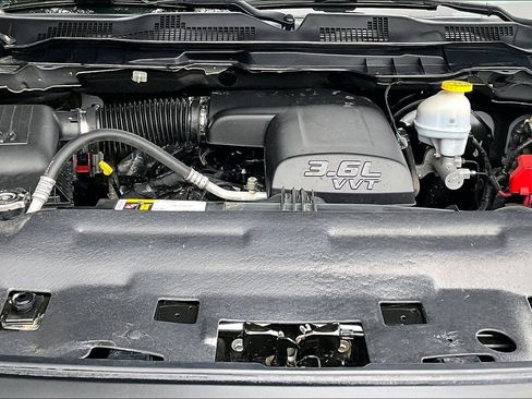 Used 2024 RAM 1500 Classic Warlock image 31