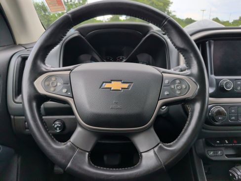 Used 2019 Chevrolet Colorado Z71 AWD/4WD image 19