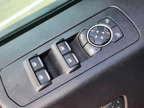 Used 2019 Ford F150 Raptor w/ Equipment Group 802A Luxury image 21