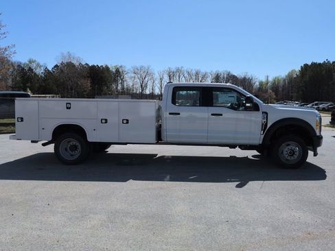 New 2025 Ford F550 4x4 Crew Cab Super Duty image 3