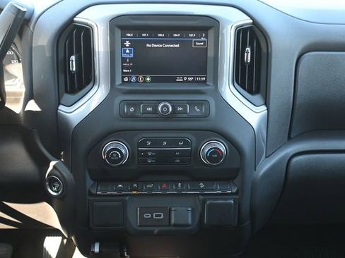 Used 2024 Chevrolet Silverado 1500 Custom Trail Boss w/ LPO, Dark Essentials Package image 17