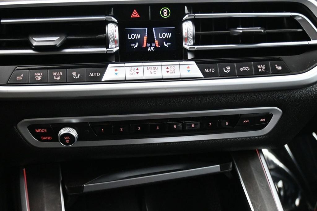 Used 2023 BMW X5 xDrive40i AWD/4WD image 20