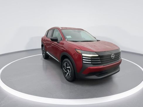 New 2026 Nissan Kicks SV FWD image 2
