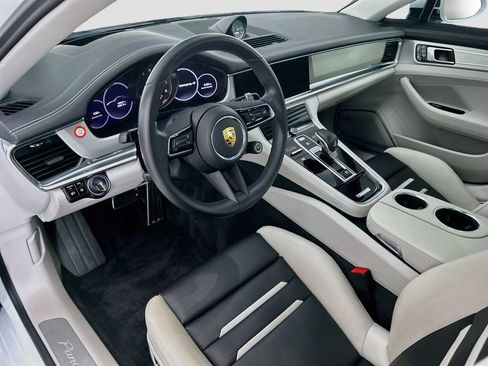 Used 2021 Porsche Panamera 4S AWD/4WD image 9