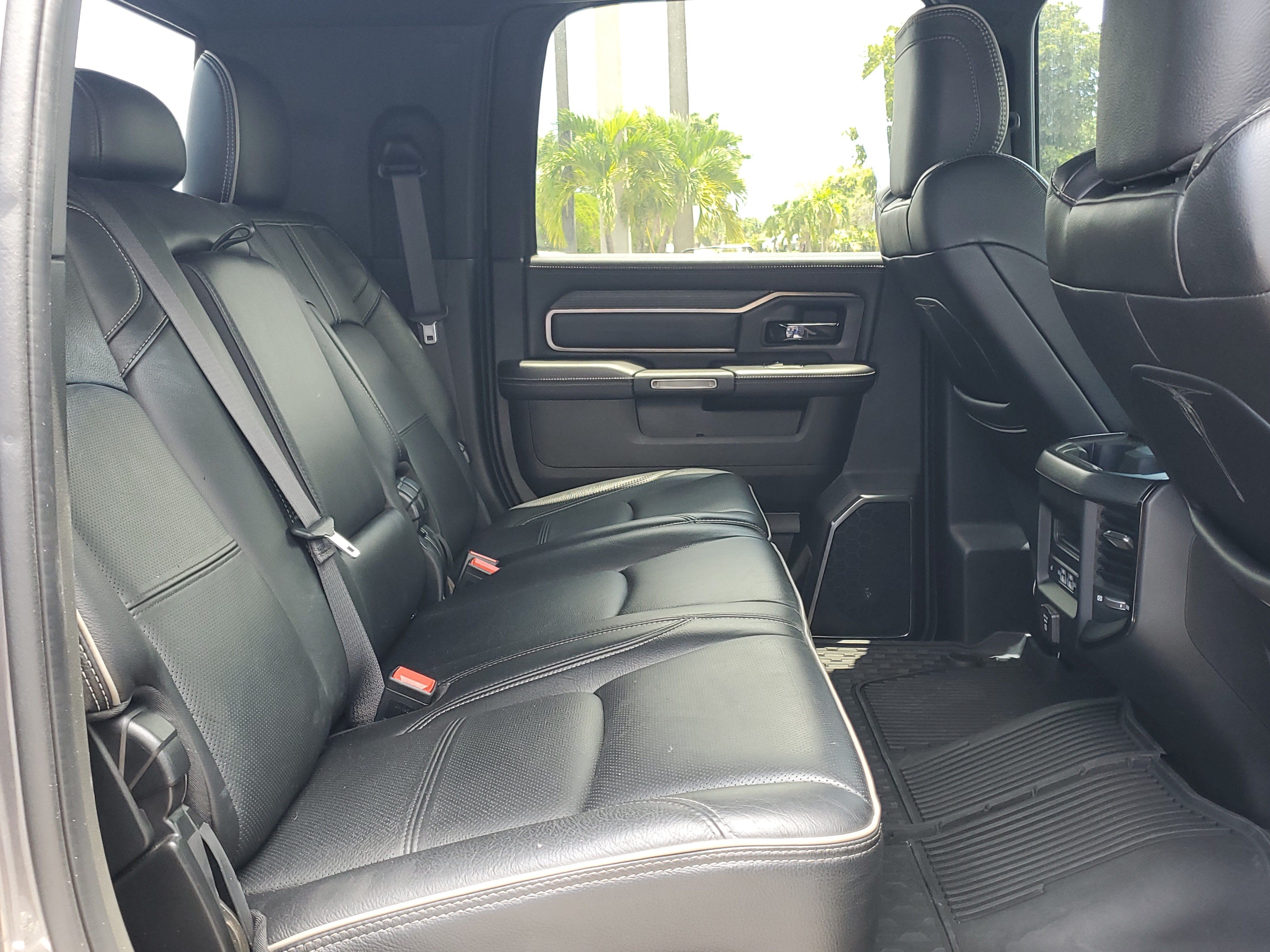 Used 2022 RAM 3500 Limited w/ Max Tow Package AWD/4WD image 48