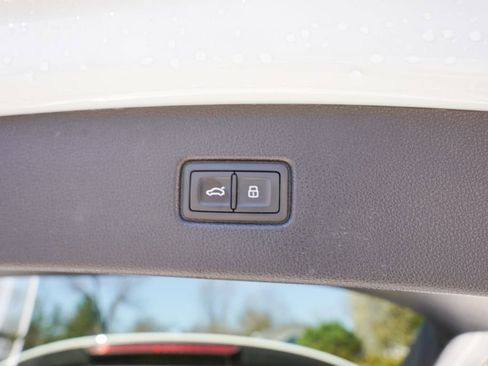 Used 2022 Audi Q7 3.0T Premium Plus w/ Premium Plus Package image 34