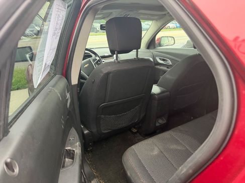 Used 2011 Chevrolet Equinox LT FWD image 12