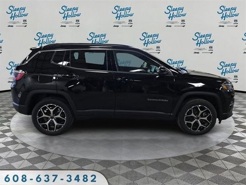 New 2026 Jeep Compass Limited image 4