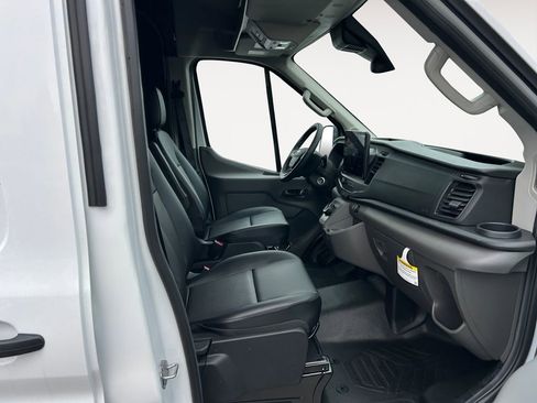 New 2026 Ford E-Transit 148 Medium Roof w/ Load Area Protection Package image 4