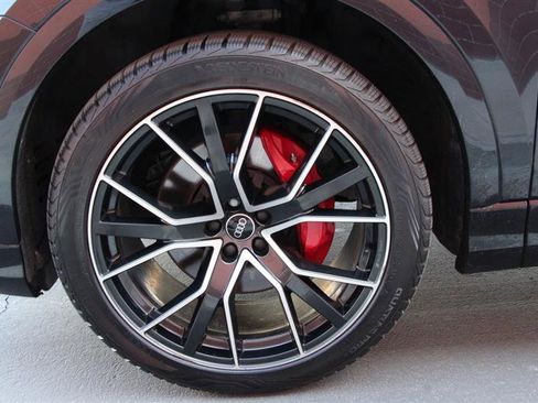 Used 2021 Audi Q8 Prestige w/ Prestige Package image 56