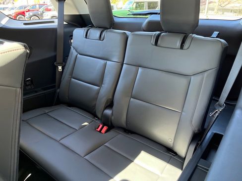 New 2026 Ford Explorer Active AWD/4WD image 13