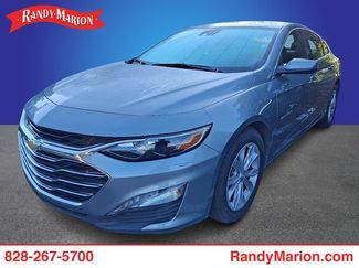 Used 2025 Chevrolet Malibu LT FWD video 1