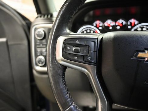 Used 2022 Chevrolet Silverado 2500 LT w/ Convenience Package image 22