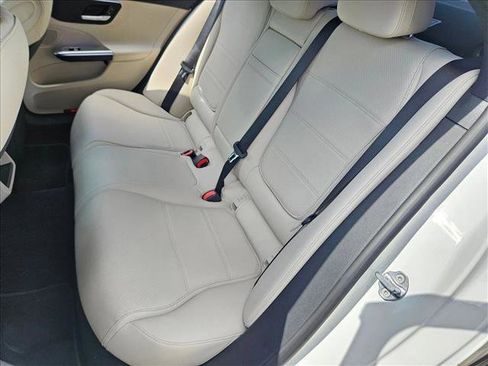 Used 2023 Mercedes-Benz C 300 Sedan image 18