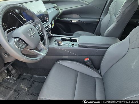 New 2026 Lexus RX 450h AWD image 12
