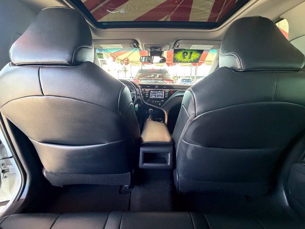 Used 2019 Toyota Camry SE w/ Protection Package (Q2) FWD image 14