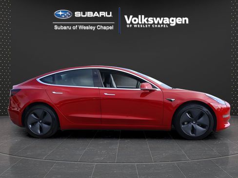 Used 2020 Tesla Model 3 Long Range AWD/4WD image 8