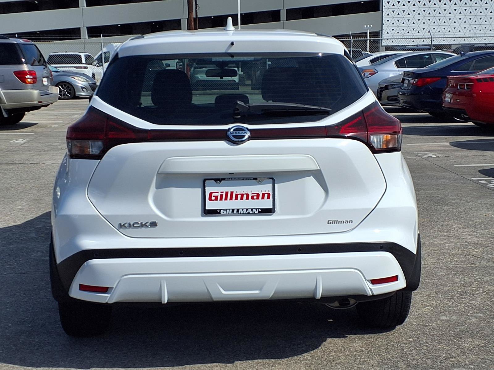Used 2021 Nissan Kicks S FWD image 23
