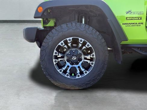 Used 2013 Jeep Wrangler Unlimited Sport AWD/4WD image 31