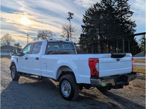 Used 2022 Ford F350 XL w/ Power Equipment Group image 5