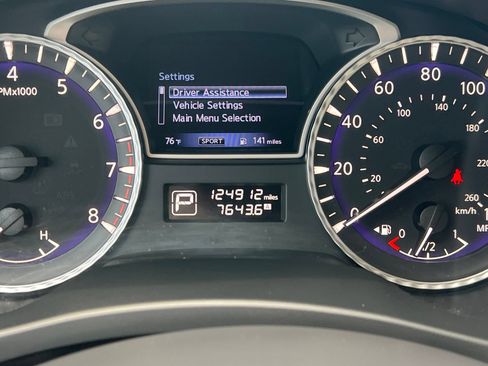 Used 2020 INFINITI QX60 Luxe w/ Essential Package FWD image 11