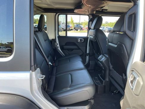 Used 2024 Jeep Wrangler Unlimited Rubicon 4xe w/ Safety Group AWD/4WD image 41