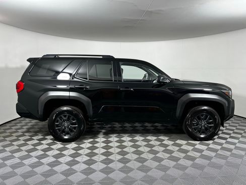 Certified 2025 Toyota 4Runner SR5 image 4