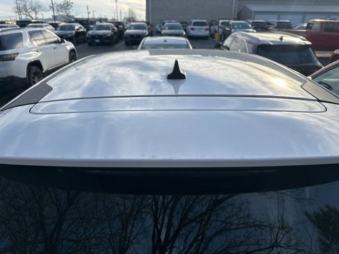 Used 2020 Ford Escape S image 8