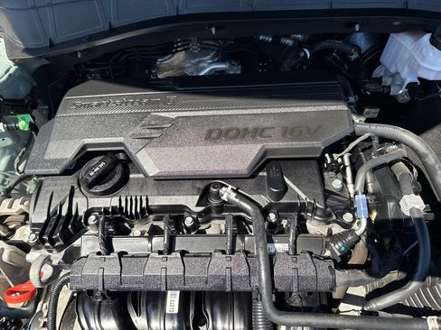 Certified 2024 Hyundai Kona SEL AWD/4WD image 35
