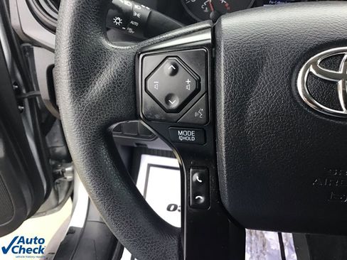 Used 2023 Toyota Tacoma SR image 27