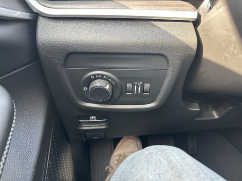 New 2026 Jeep Grand Cherokee L 4WD image 23