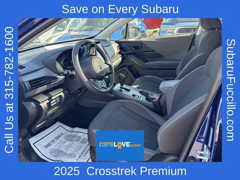 Used 2025 Subaru Crosstrek 2.0i Premium AWD/4WD image 12
