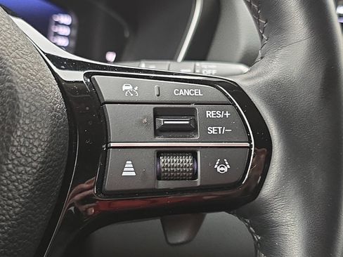 Certified 2025 Honda Pilot Elite image 19