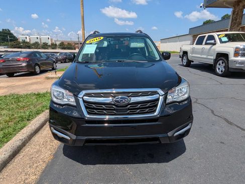 Used 2018 Subaru Forester 2.5i Premium AWD/4WD image 2