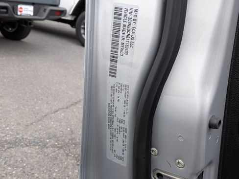 New 2026 Jeep Compass Limited w/ Sun, Sound & Navigation Group image 37