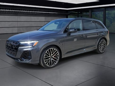 New 2026 Audi SQ7 Prestige AWD/4WD image 1