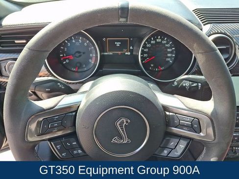 Used 2017 Ford Mustang Shelby GT350 RWD image 4