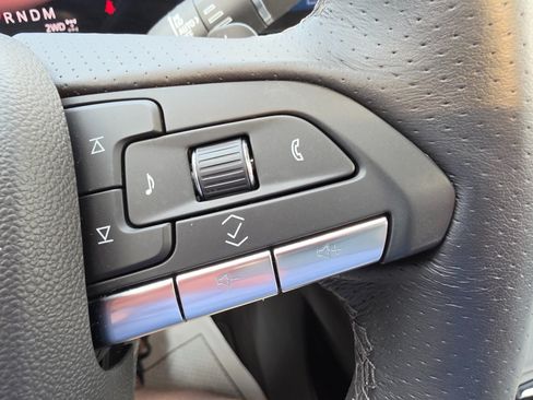 Used 2024 Cadillac XT4 Sport AWD/4WD image 43