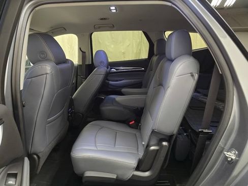 Used 2019 Buick Enclave Essence w/ Trailering Package, 5000 lbs. AWD/4WD image 30
