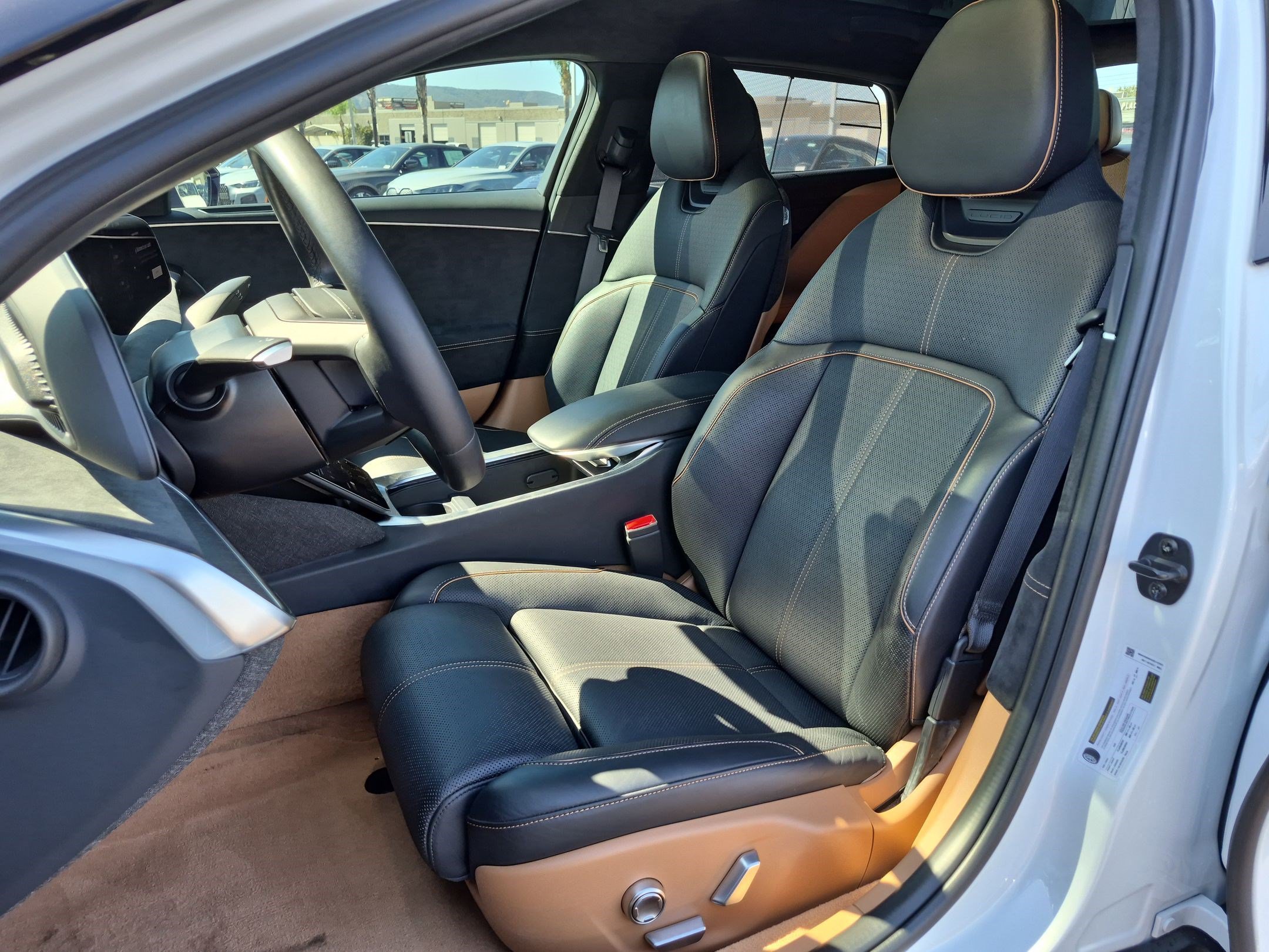 Used 2022 Lucid Air Grand Touring AWD/4WD image 16