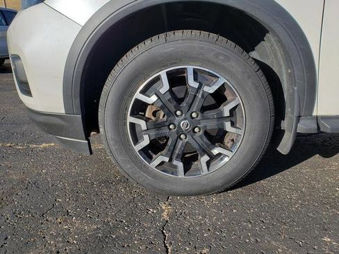 Used 2019 Nissan Pathfinder SL w/ Rock Creek Edition image 22