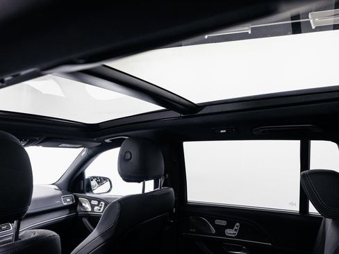 Certified 2026 Mercedes-Benz GLS 450 4MATIC image 26