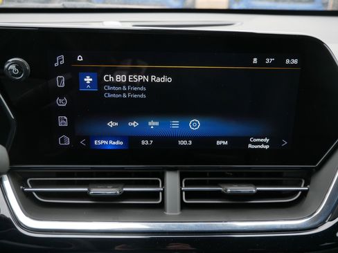 New 2026 Chevrolet Trax RS w/ Driver Confidence Package image 7