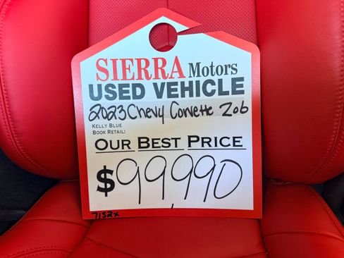 Used 2023 Chevrolet Corvette Z06 RWD image 9