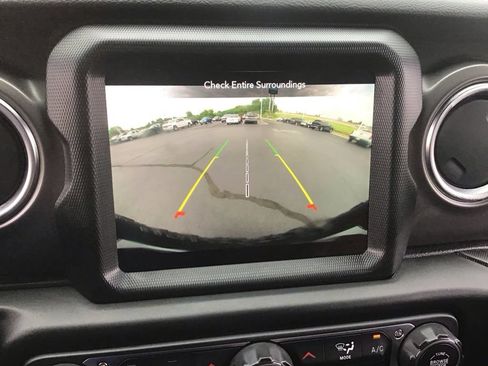 Used 2023 Jeep Wrangler Unlimited Rubicon 4xe w/ Steel Bumper Group AWD/4WD image 26