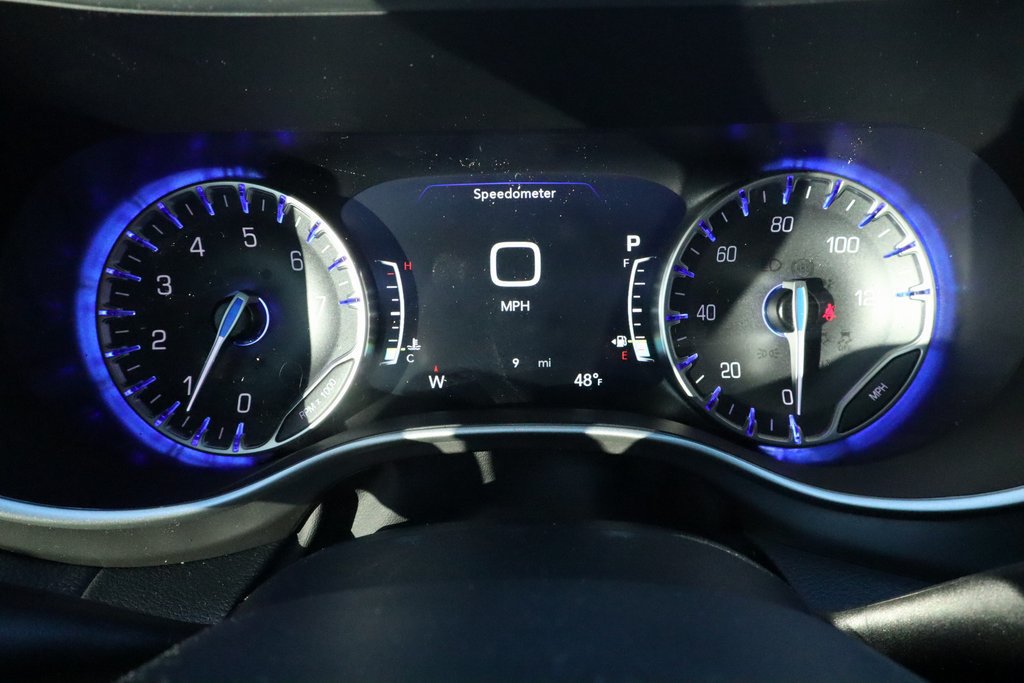 New 2026 Chrysler Pacifica Select FWD image 4