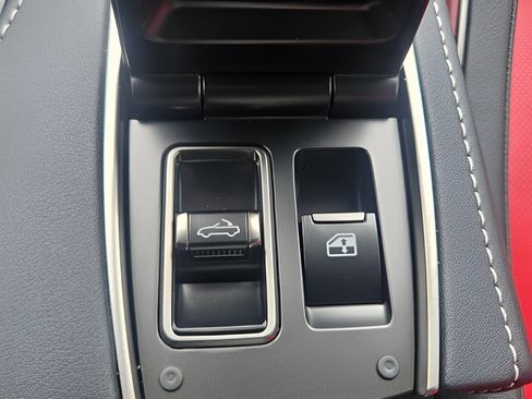 Certified 2021 Lexus LC 500 Convertible w/ Touring Package RWD image 10
