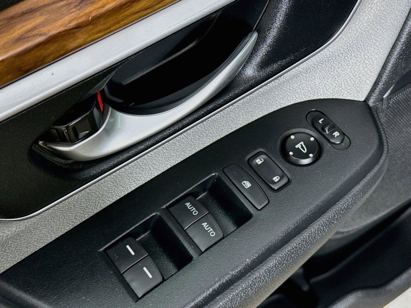 Used 2018 Honda CR-V EX image 21